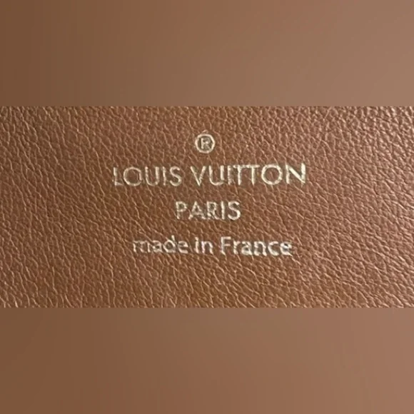 LOUIS VUITTON MONOGRAM ÉLYSÉE WALLET - Picture 10 of 12